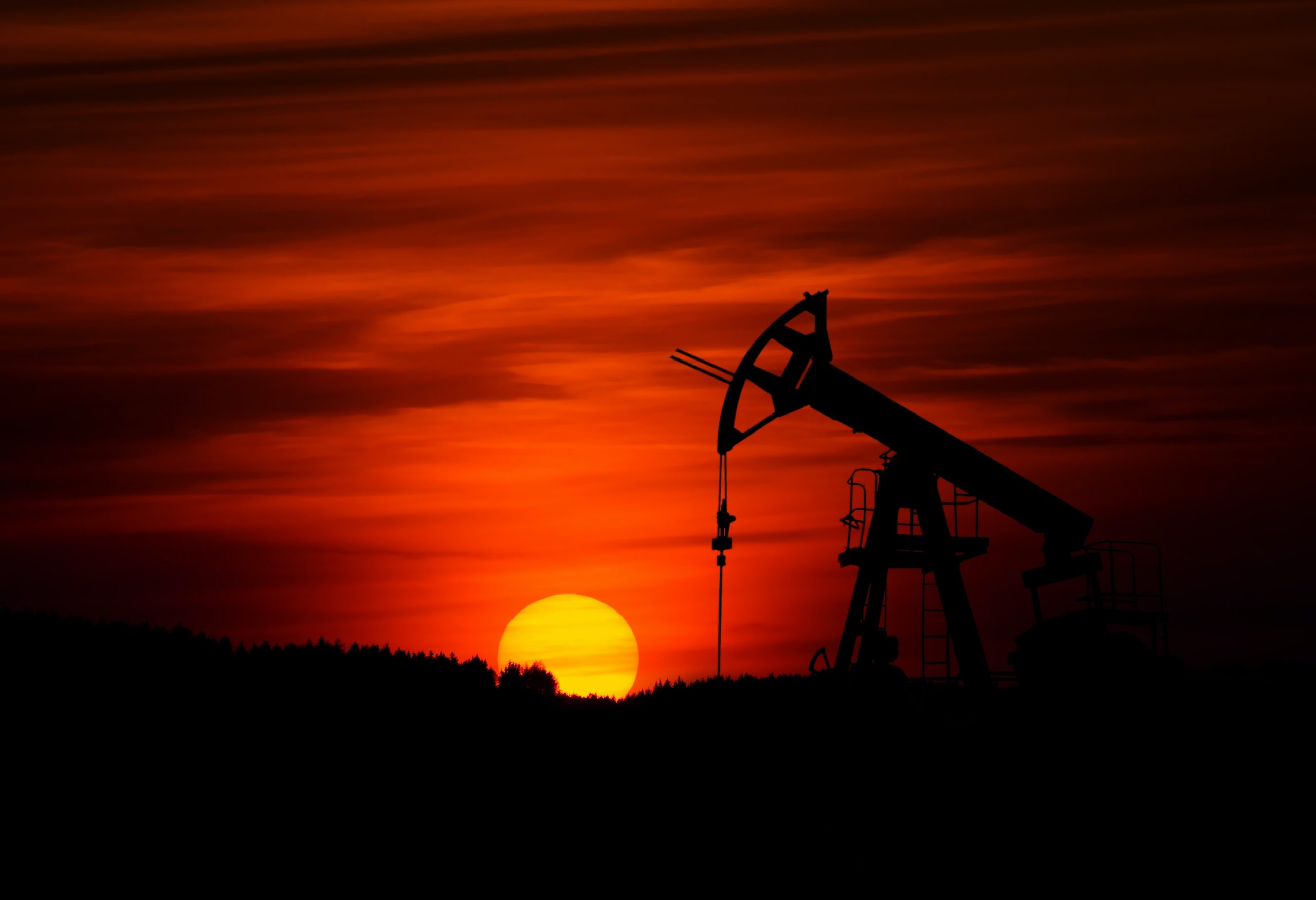 O que está acontecendo no mercado de petróleo?